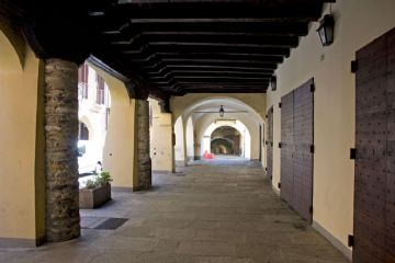 Portici di Via Arduino (foto Alessandro Vecchi - 2016)