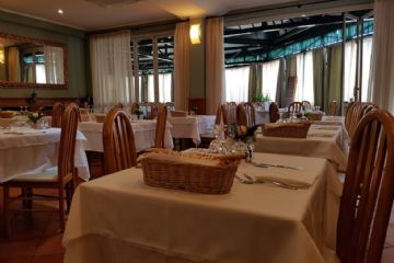 Ristorante con cucina piemontese con un occhio di riguardo al territorio canavesano.